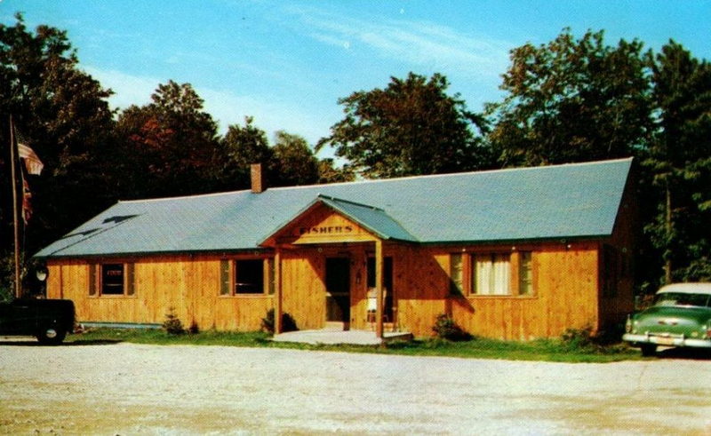 Cut River Inn (Fishers Bar and Restaurant, Callihans) - Vintage Postcard For Fishers